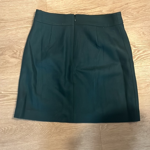 Mini align skirt - Picture 2 of 3